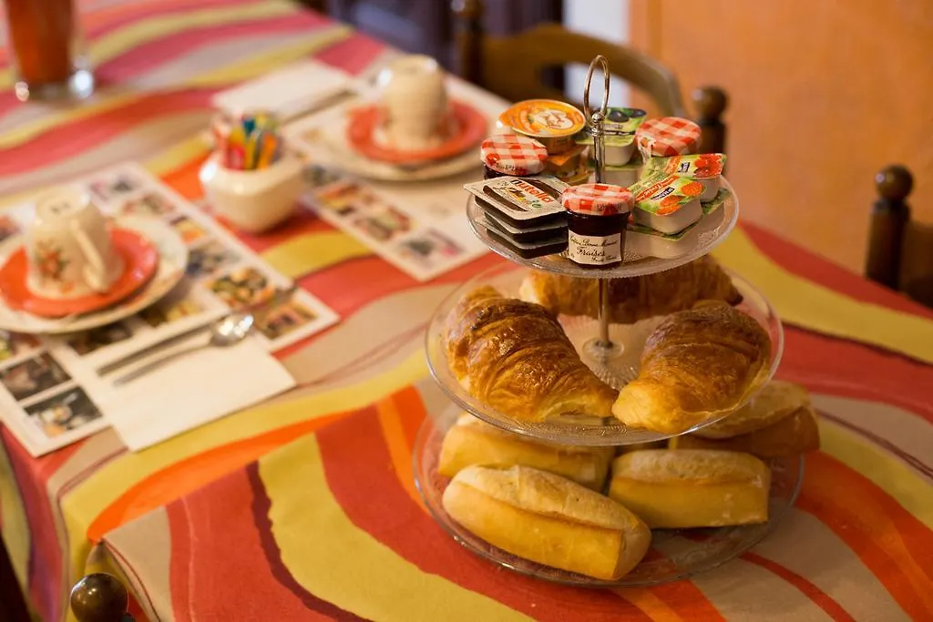 **  Logis Hotel Du Terreau Manosque France