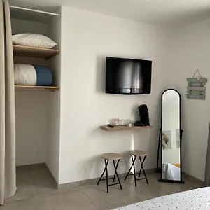 Avec Salle De Bain Privee Dans Avec Garage Manosque